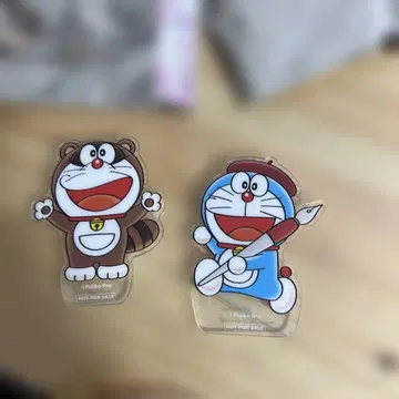 100% 도라에몽&프렌즈 입장 특전 핀 배지 2개 세트