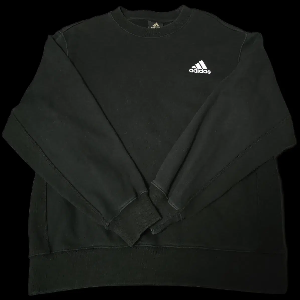 S Adidas Logo Black Sweatshirt T-shirt #아디다스,#로고,#블랙 S Adidas Logo Black Sweatshirt T-shirt #아디다스,#로고,#블랙