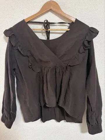 사만사 모스모스 타치카와점 한정판 린넨 블라우스