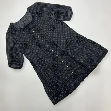 잉게보그 블랙 도트 발포 카멜리아 무늬 튜닉 브라운