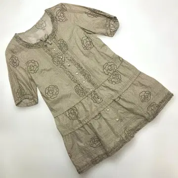 잉게보그 베이지 도트 발포 카멜리아 무늬 튜닉 브라운