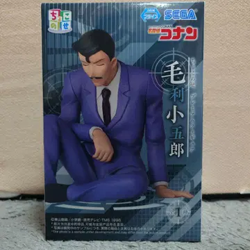 명탐정 코난 유명한(모리 코고로) 피규어