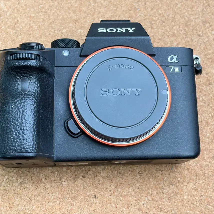 소니 A7M3 , SEL55F18Z 55mm F1.8 Zeiss 55.8