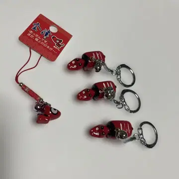 아카베코 빨간 소 키링 4개 세트 덤 포함