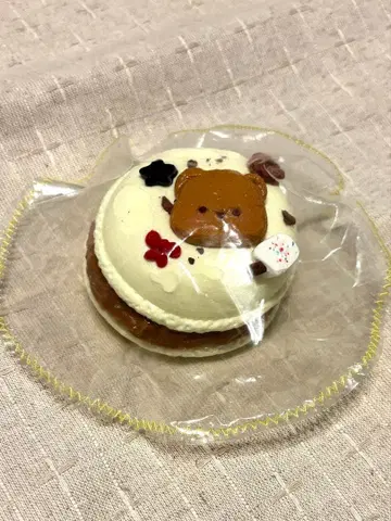 [ kikisquishy ] 곰 마카롱