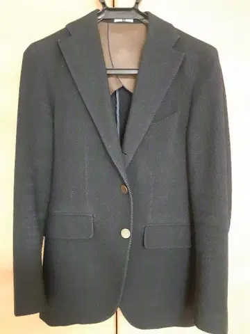 이번 시즌 트렌드인 그린 색상 [이탈리아 고급 원단] 자켓 정장 셀렉트