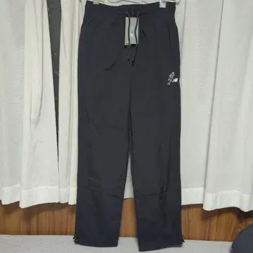 오타니 쇼헤이 우븐 나일론 팬츠