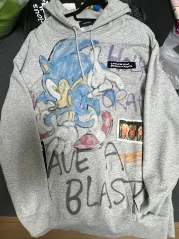 guernika 소닉 후드티