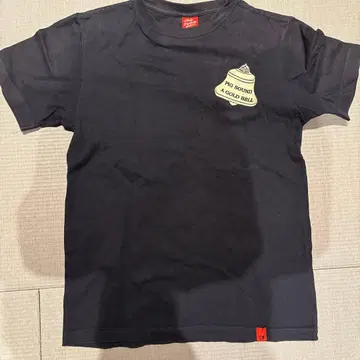 달치단 블랙 T셔츠 PIG SOUND A GOLD BELL