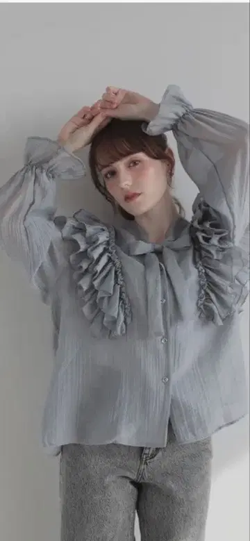 Myu 프릴 리본 클래시컬 블라우스 그레이 미사용 새상품 완판템