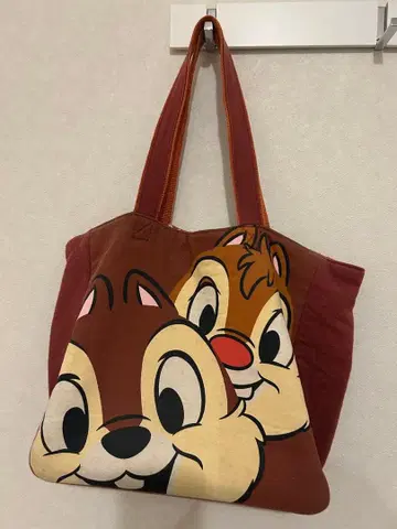 칩과 데일 토트백