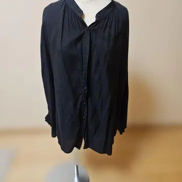 tugumu 블랙 긴팔 셔츠 프리