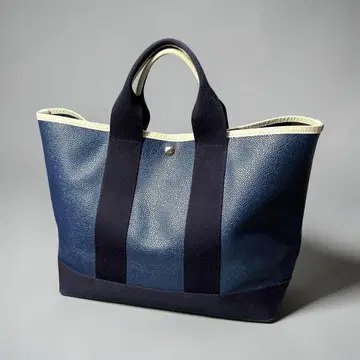 새상품급 TOPKAPI 스코치 그레인 네오 가죽 A4 토트백 네이비