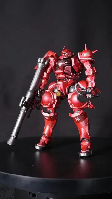 HG 샤아 자쿠 (GQ)