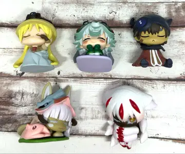 메이드 인 어비스 오넴탄 리코 레그 나나치 파프타 푸르슈카 컴프