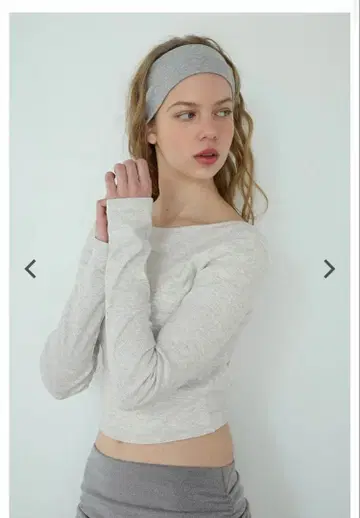 alexia stam 패드인 백 조절 상의