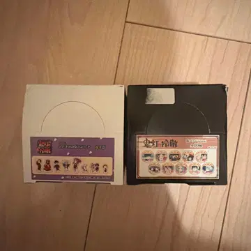 호오즈키의 냉철 아크릴 스탠드 & 캔뱃지 세트