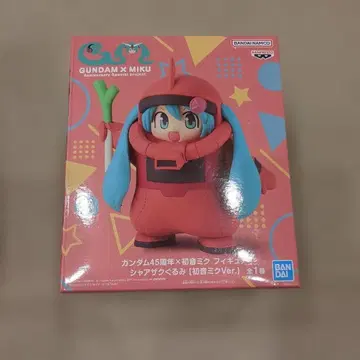 BANDAI 건담 x 미쿠 피규어