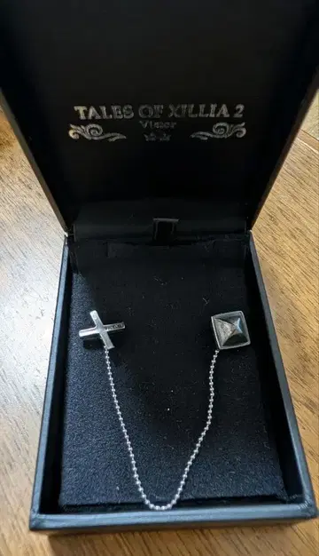 테일즈 오브 엑실리아 2 빅터 핀 액세서리