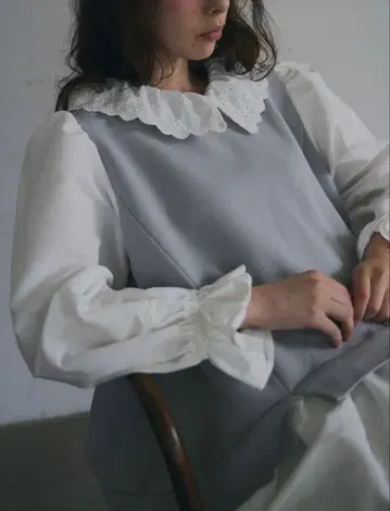 안미누 플뢰르 칼라 도킹 상의(GRAY)