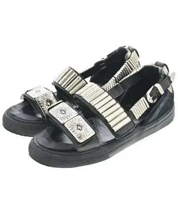 TOGA 여성용 샌들