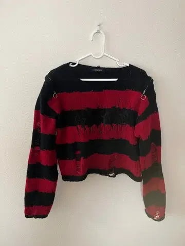 노에미 빨검 보더 니트 서브컬처 지뢰 y2k 그런지계