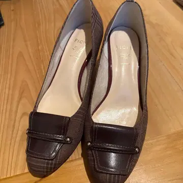 새상품급 PICHE fluffy Fit 하이힐 펌프스 브라운