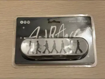 BTS 아리랑 ARIRANG 스케이트보드 키링 화이트