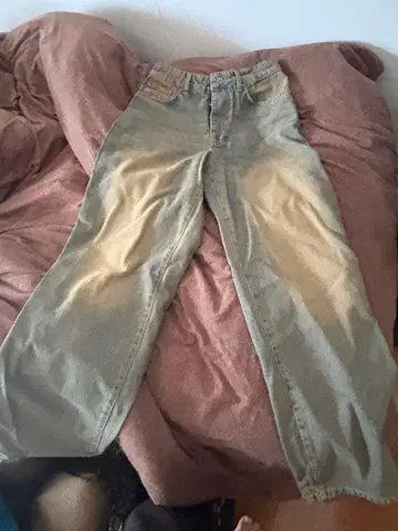 boohooMAN 데님 그린 와이드 케미컬 워시 y2k