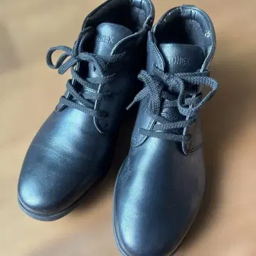 명품 단종 YONEX 처카 부츠 26cm