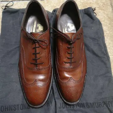 존스턴 & 머피 아리스토크래프트