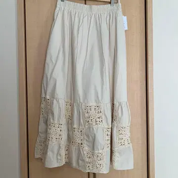 새상품 LUPILIEN 데님 레이스 패치워크 스커트