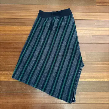 PLAIN PEOPLE 플레인피플 스트라이프 변형 스커트 사이즈 3