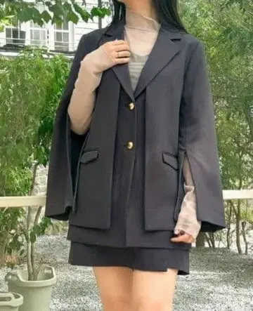 dazzlin 레이어드라이크 허리 자켓 차콜 그레이