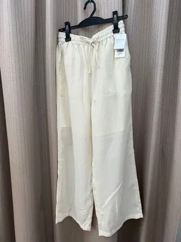 LOWRYS FARM 아이보리 와이드 팬츠 미사용 새상품