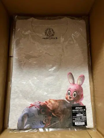 사일런트 힐 스트레쳐 로비 T셔츠 L 사이즈 애쉬