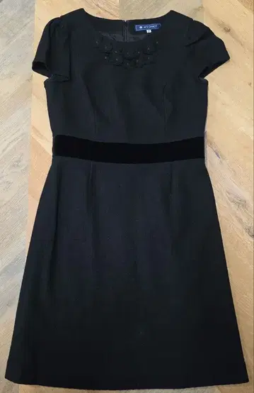 M'S GRACY 블랙 플라워 장식 무릎 기장 원피스 40 일본제 y80