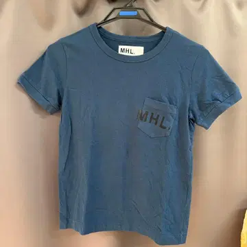 새상품급 MHL 반팔 T셔츠 네이비