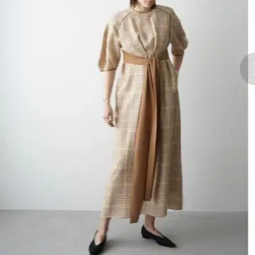 클라네 루프 라인 체크 와이드 리본 원피스