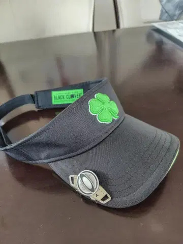 블랙클로버 선바이저 오클리 마커 포함.