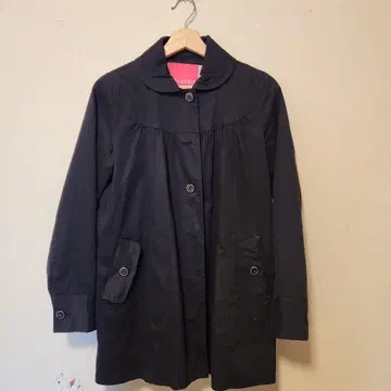 준코 시마다 모카신 코트