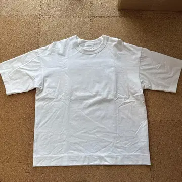 CINOH 반팔 T셔츠 백 프린트 화이트 44