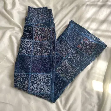 패치워크 플레어 팬츠 블루 스트레치 소재