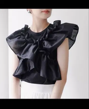 Mewl 뮬 멀티WAY 스트라이프 프릴 TOPS 블랙