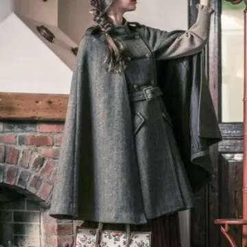 axes femme 나폴레옹 코트 액시즈