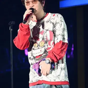 후카세 착용 WEST COAST CHOPPERS풍 롱T 레드