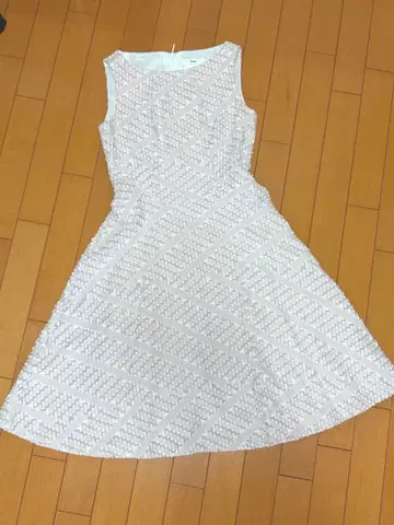 Rene 핑크 슬리브리스 A라인 원피스 루네