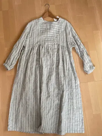 tumugu 스트라이프 자수 원피스 새상품