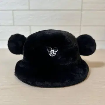 디즈니 미키마우스 귀 달린 퍼 버킷햇