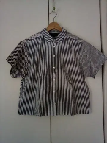 agnes b. 스트라이프 셔츠 블라우스